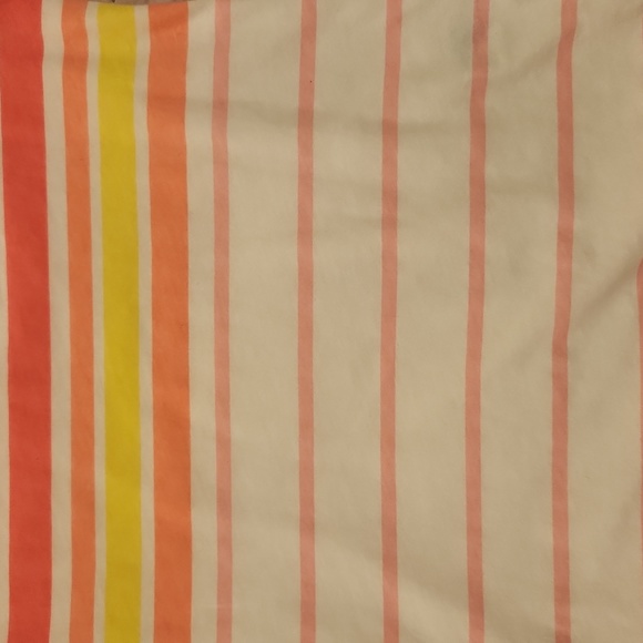 Fun top - Picture 3 of 6